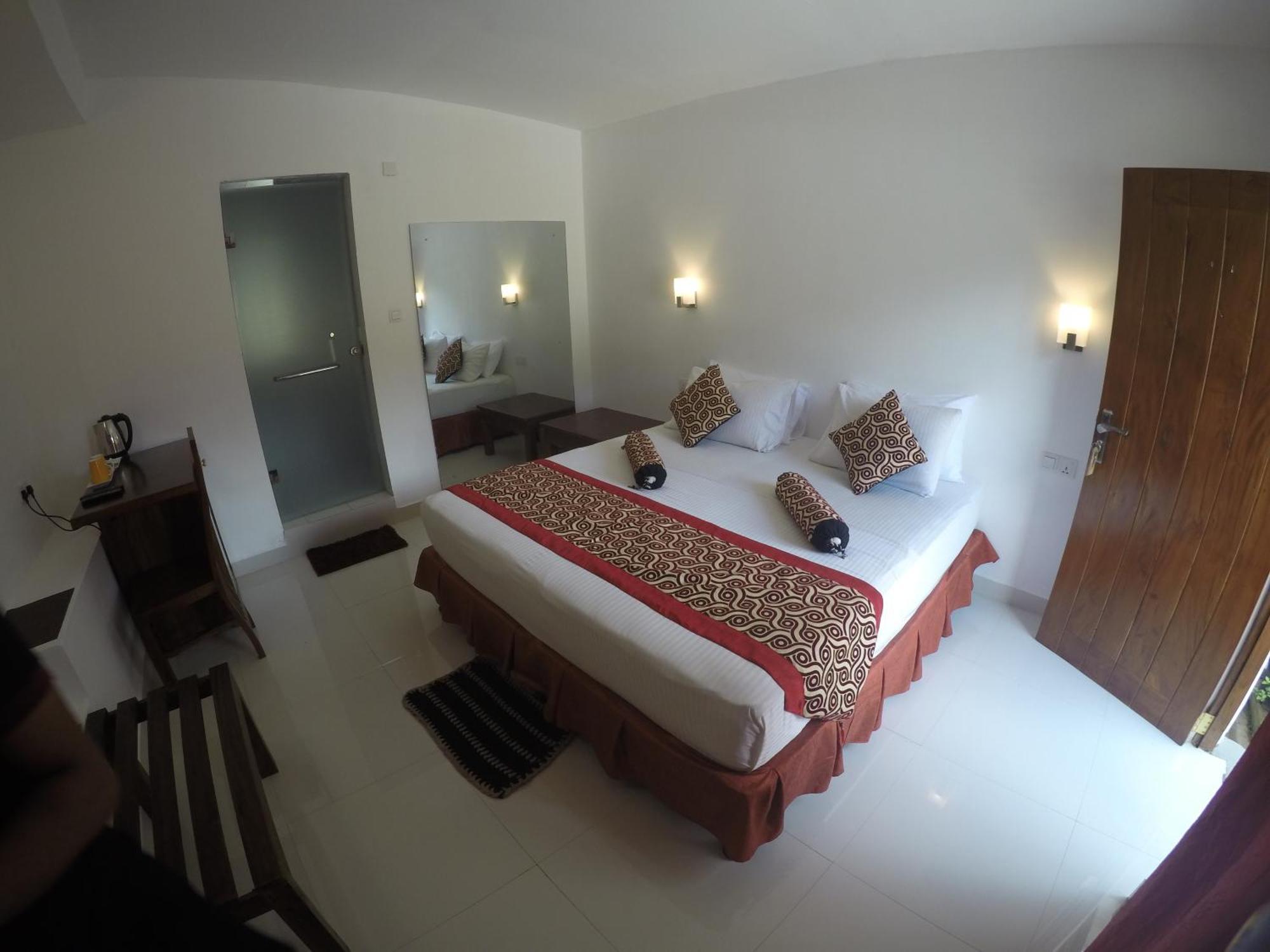 Hotel Sunray - Level 1 Certified Kandy Extérieur photo