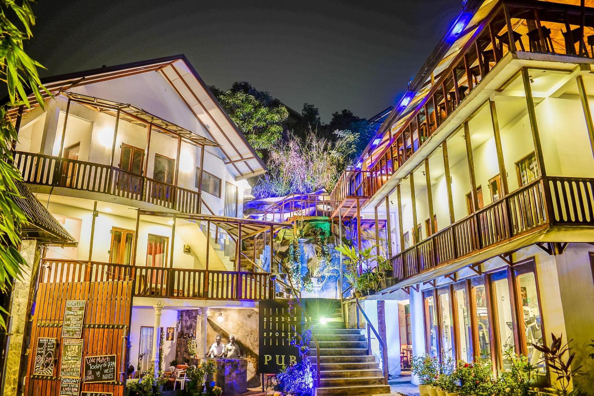 Hotel Sunray - Level 1 Certified Kandy Extérieur photo