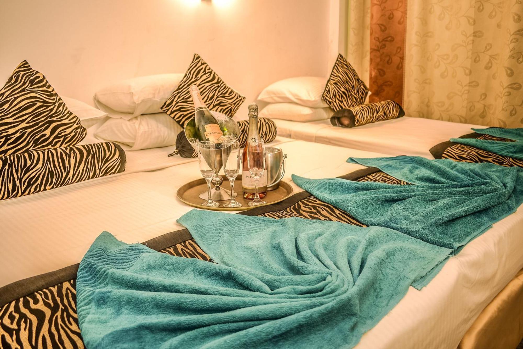 Hotel Sunray - Level 1 Certified Kandy Extérieur photo