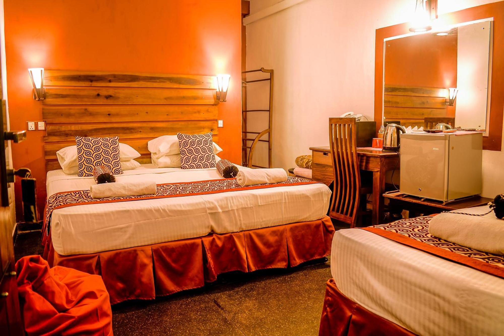 Hotel Sunray - Level 1 Certified Kandy Extérieur photo